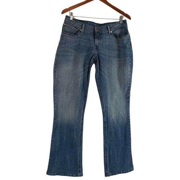 Levi's Women's Size 34 Supreme Curve Modern Rise Bootcut Skinny Blue Medium Wash - Picture 1 of 10